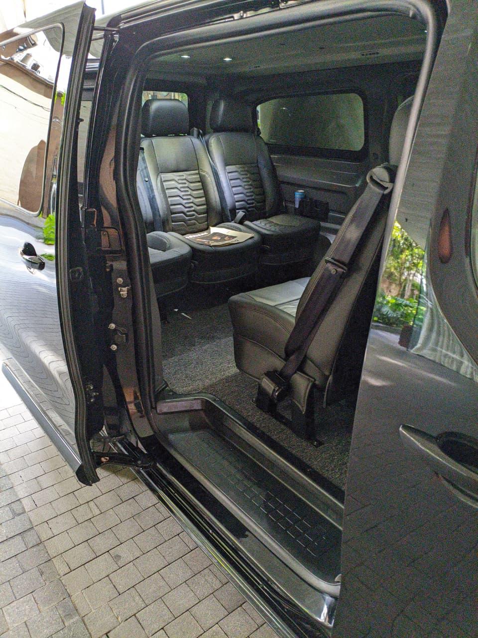 MINIVANS EXECUTIVAS BLINDADAS 5