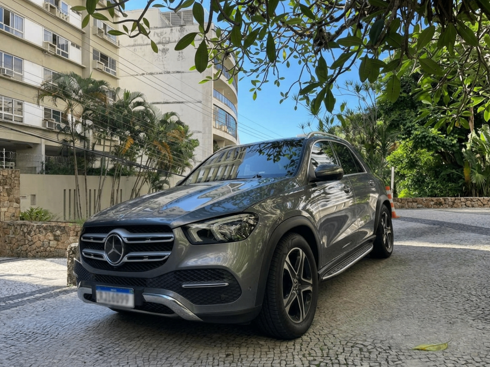 SUVS DE LUXO BLINDADOS 1